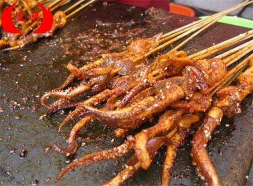 铜陵网红铁板鱿鱼图片,香气四溢，美味诱人
