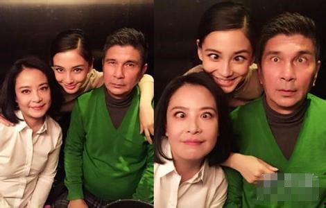 明星与妈妈的合影,母女情深，岁月如歌